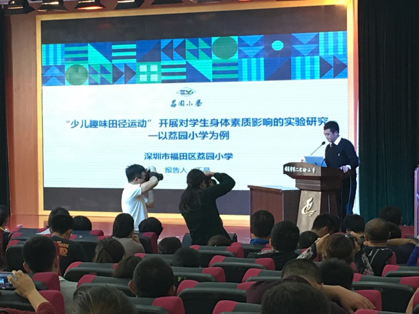 谈球吧备用网址