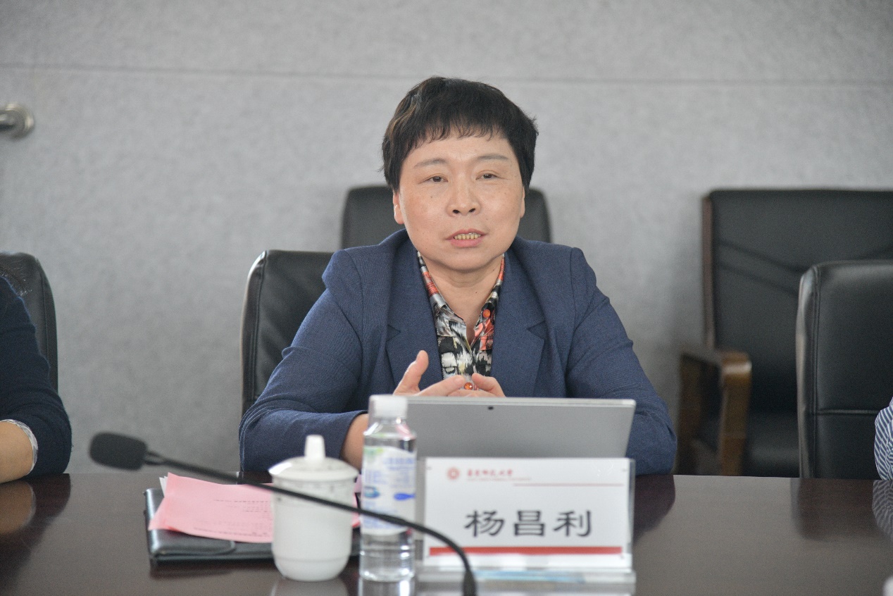 谈球吧客户端