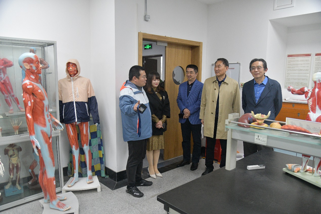 谈球吧手机版