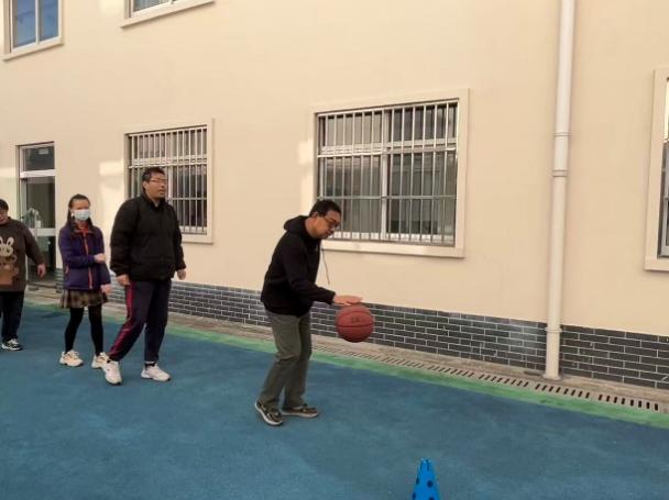 谈球吧直播