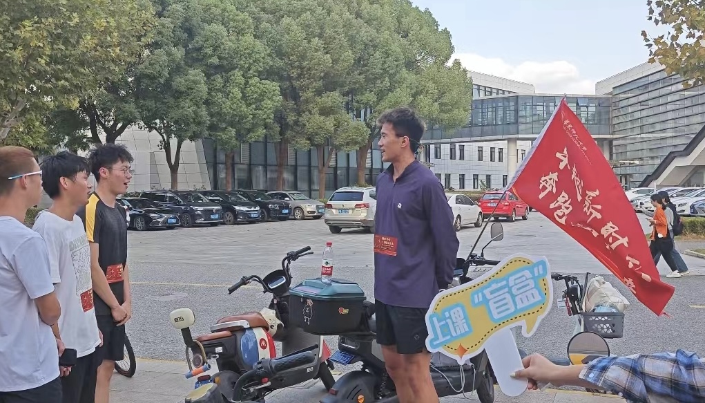 谈球吧稳定线路