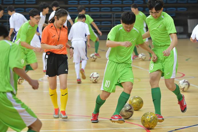 谈球吧APP下载