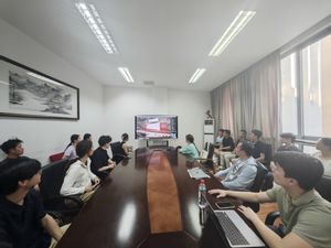 照片4(1).jpg 谈球吧NBA频道