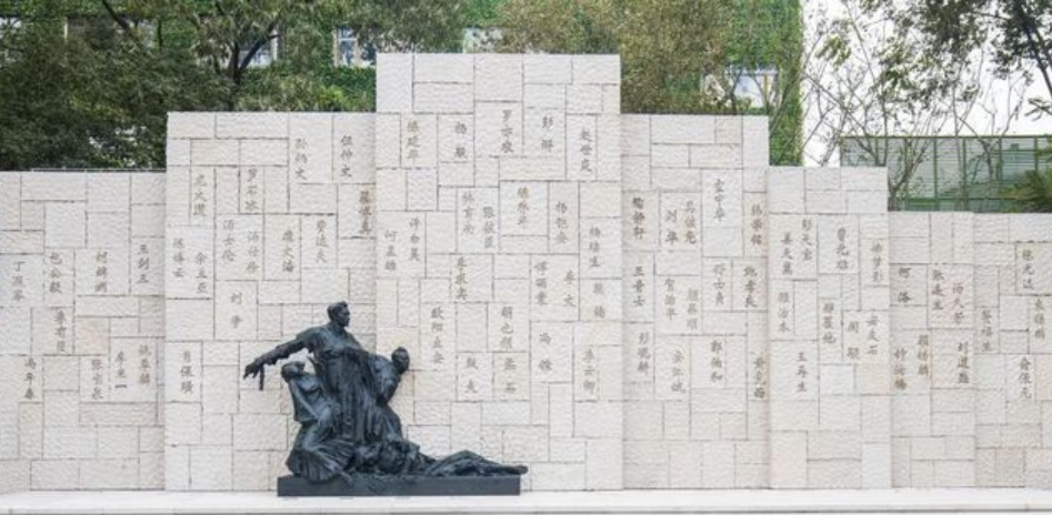 谈球吧官方线路