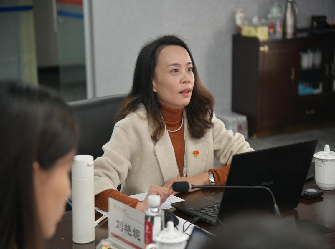 谈球吧官方线路