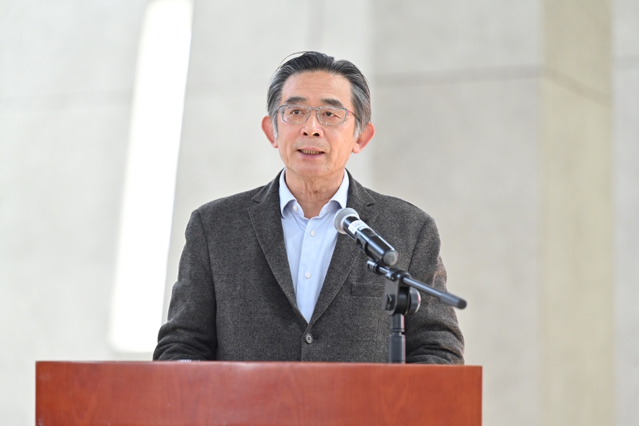 谈球吧备用网址