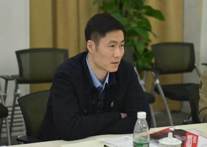 谈球吧APP下载