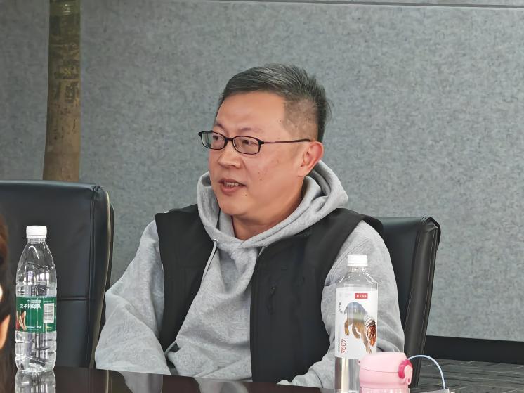 谈球吧官方线路