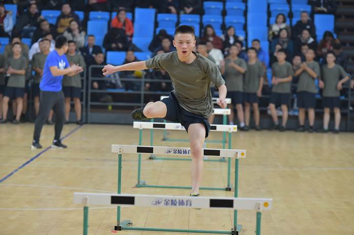 谈球吧APP下载