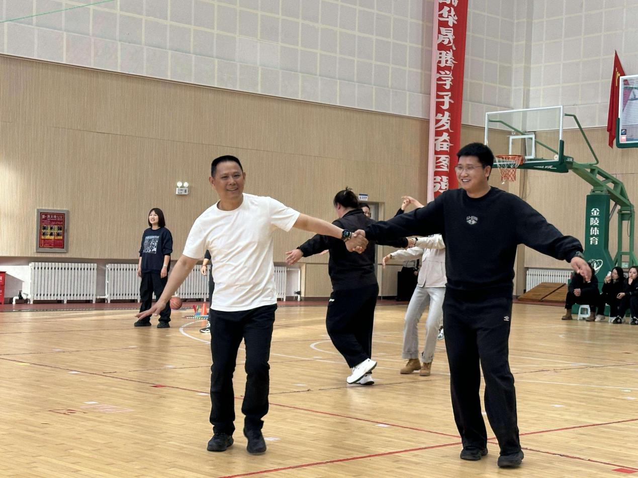 谈球吧APP下载
