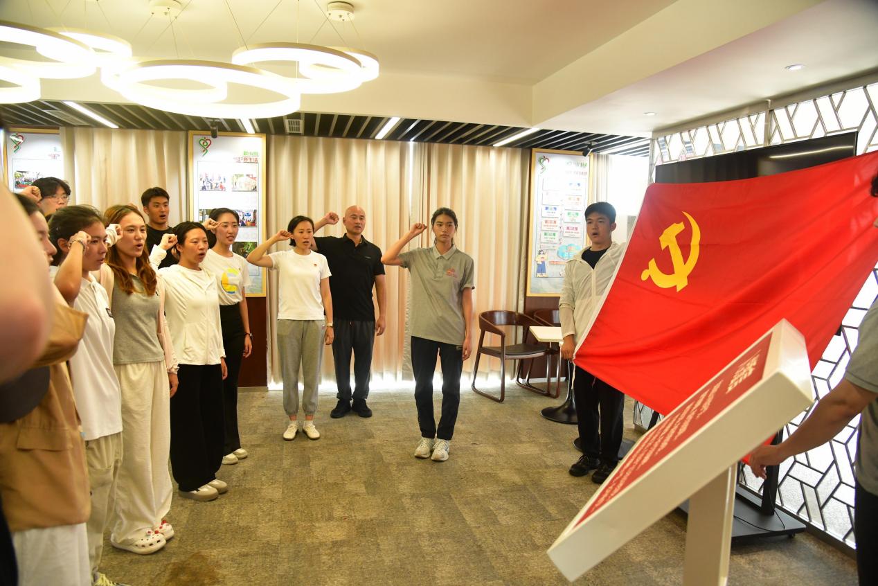 谈球吧指定入口