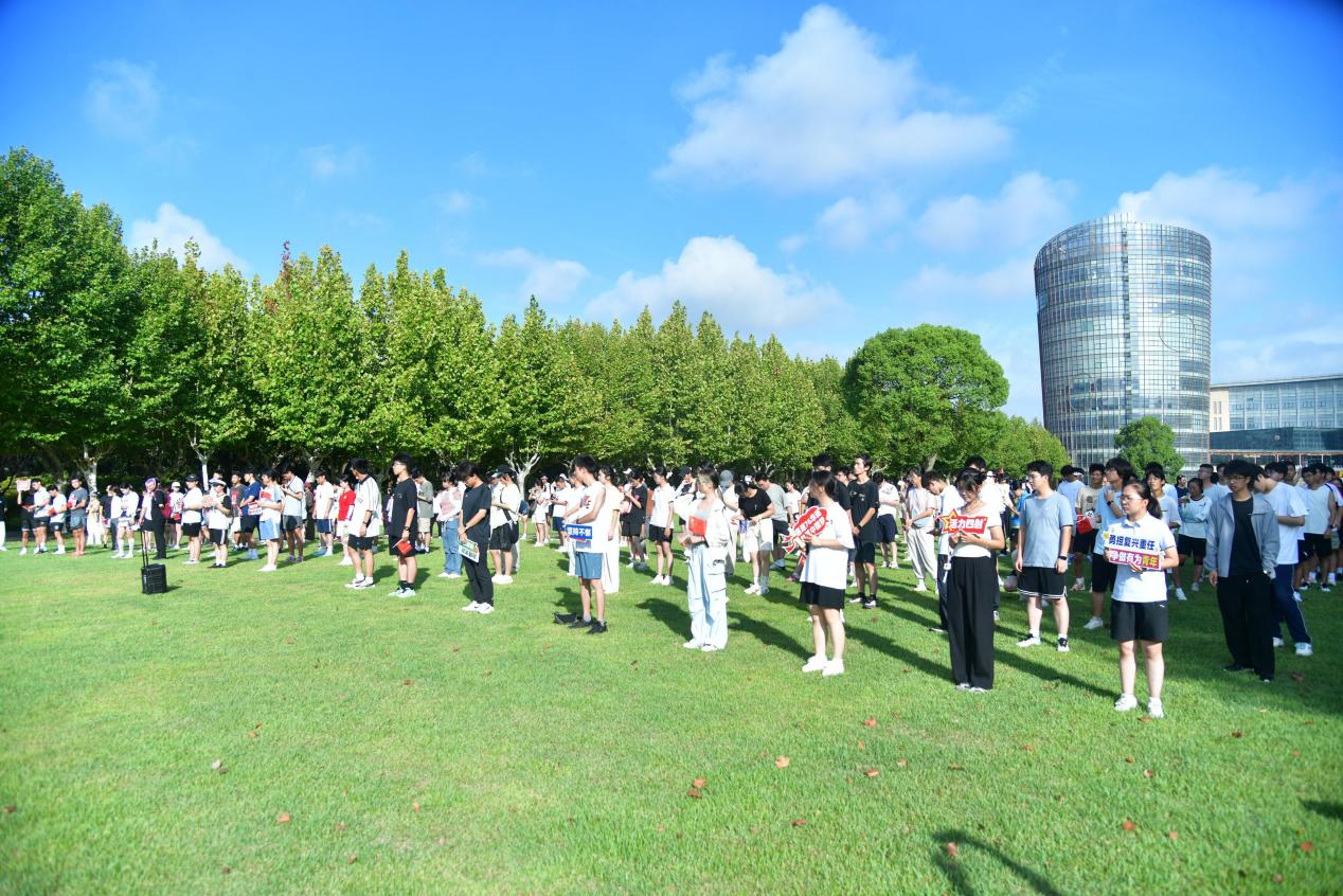 谈球吧安全通道